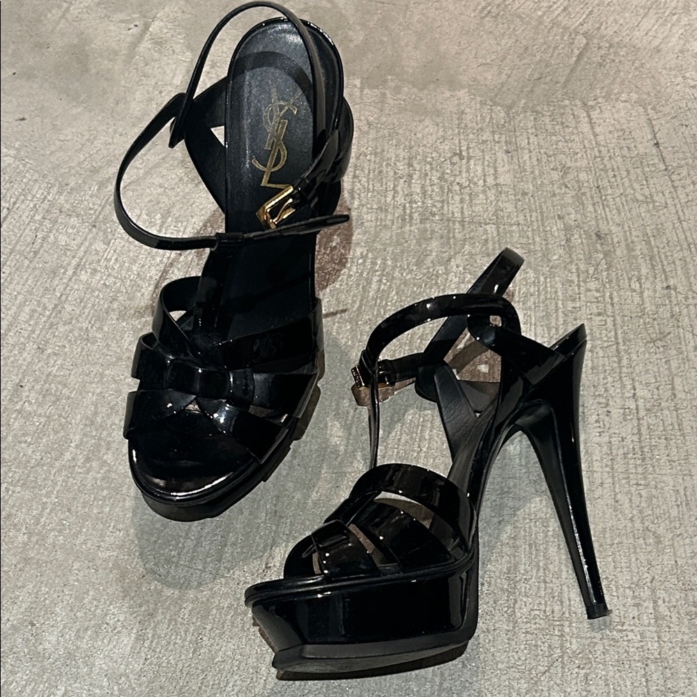 Yves Saint Laurent Glossy Black Platform Heels